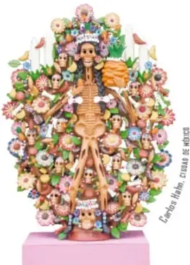 Árbol de la vida con una calavera decorada al centro, flores rosas, frutas y ramas; sobre base rosa (estilo Día de Muertos).