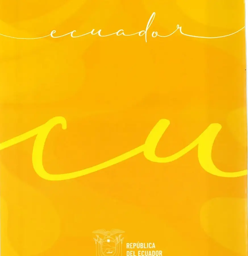 Fondo de color amarillo y palabra «ecuador» escrita en estilo manuscrito.
