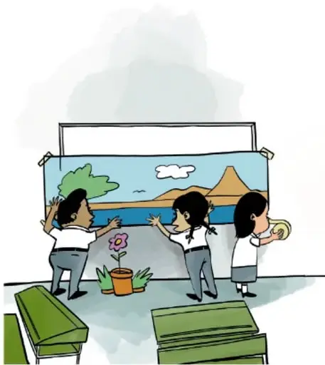 Tres estudiantes levantan y ajustan un telón de fondo pintado con mar, cerro y nube, junto a un escritorio y una flor en maceta. Crédito: Carlos Enrique Villarreal Morales, Veracruz.