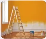 Ilustración de una escalera en una habitación que está siendo pintada, relacionada con la medición de superficies en arquitectura y diseño.