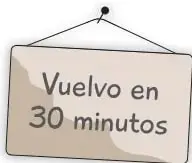 Niña de polera rosada señalando un globo de diálogo: «A las 08:30 comienzan mis clases», con un reloj análogo vacío debajo.