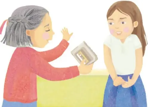 Una abuela de cabello gris con moño sostiene un dispositivo con música frente a una niña de cabello castaño en camisa blanca y falda azul (María Guadalupe Pacheco Marcos, Ciudad de México).