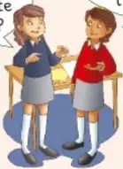 Lupita y su hermana conversan en la casa; Lupita lleva uniforme escolar.