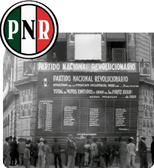 Fotografía del edificio del Partido Nacional Revolucionario con una multitud afuera.