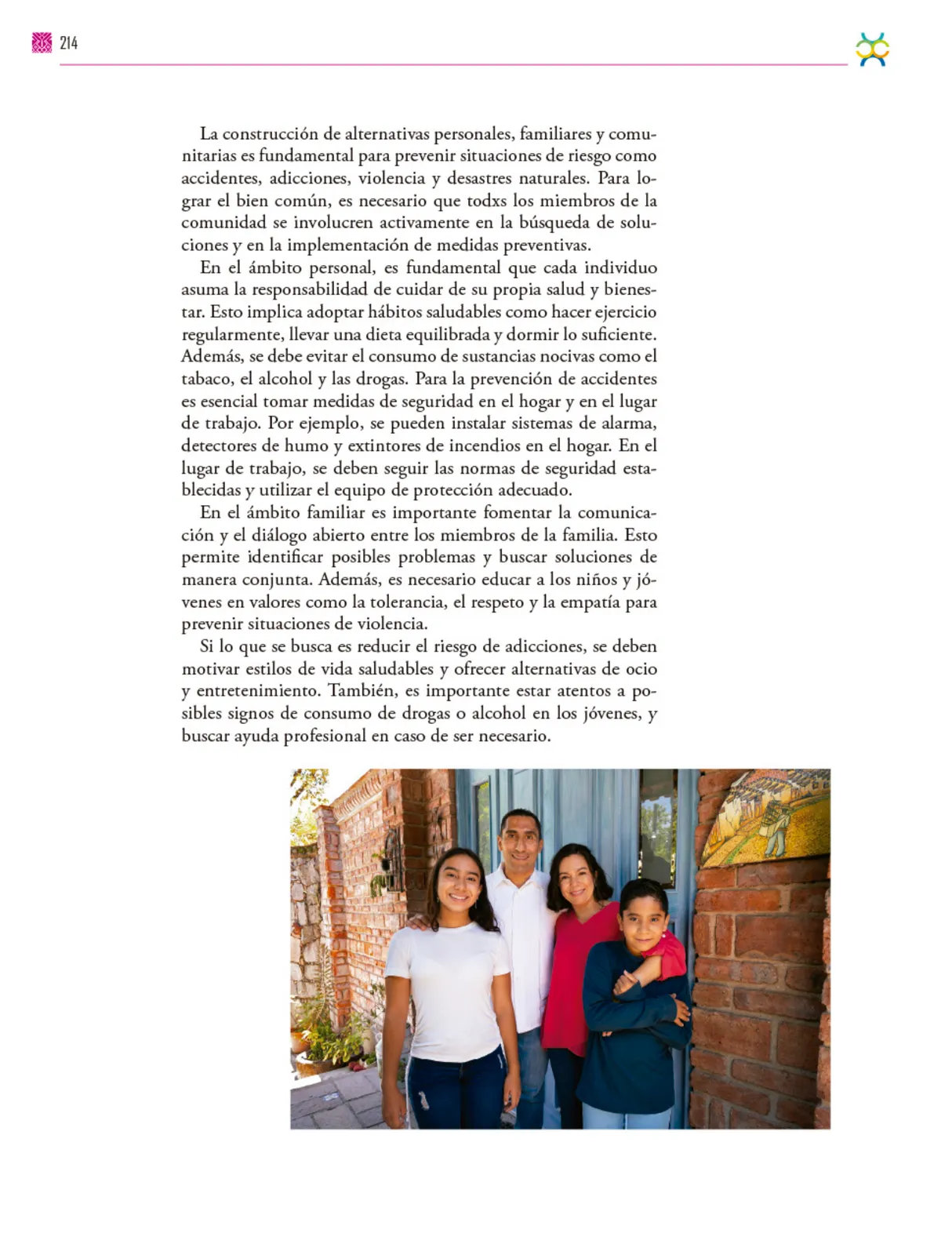 Miniatura página 215 de Colección Nanahuatzin. De lo humano y lo comunitario.   Libro de Educación Secundaria Grado 3°  Ciclo Escolar 2025 - 2026