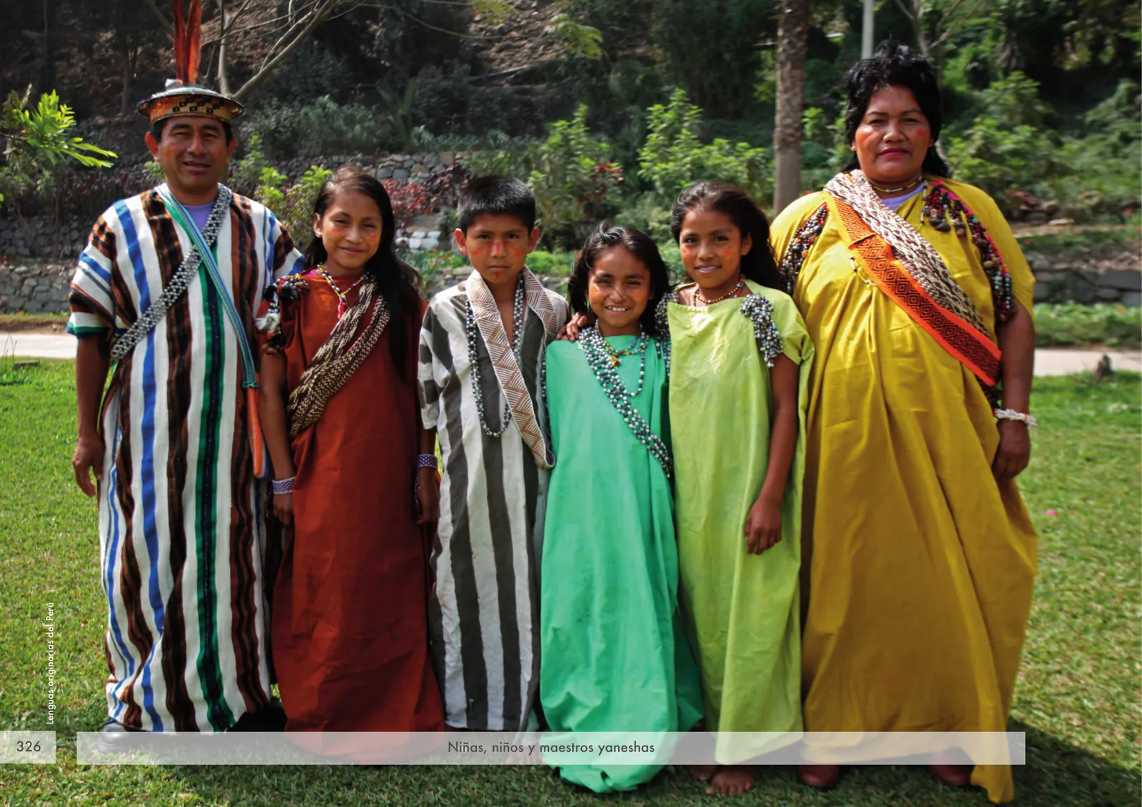Página 328 de Lenguas originarias del Perú · 2018